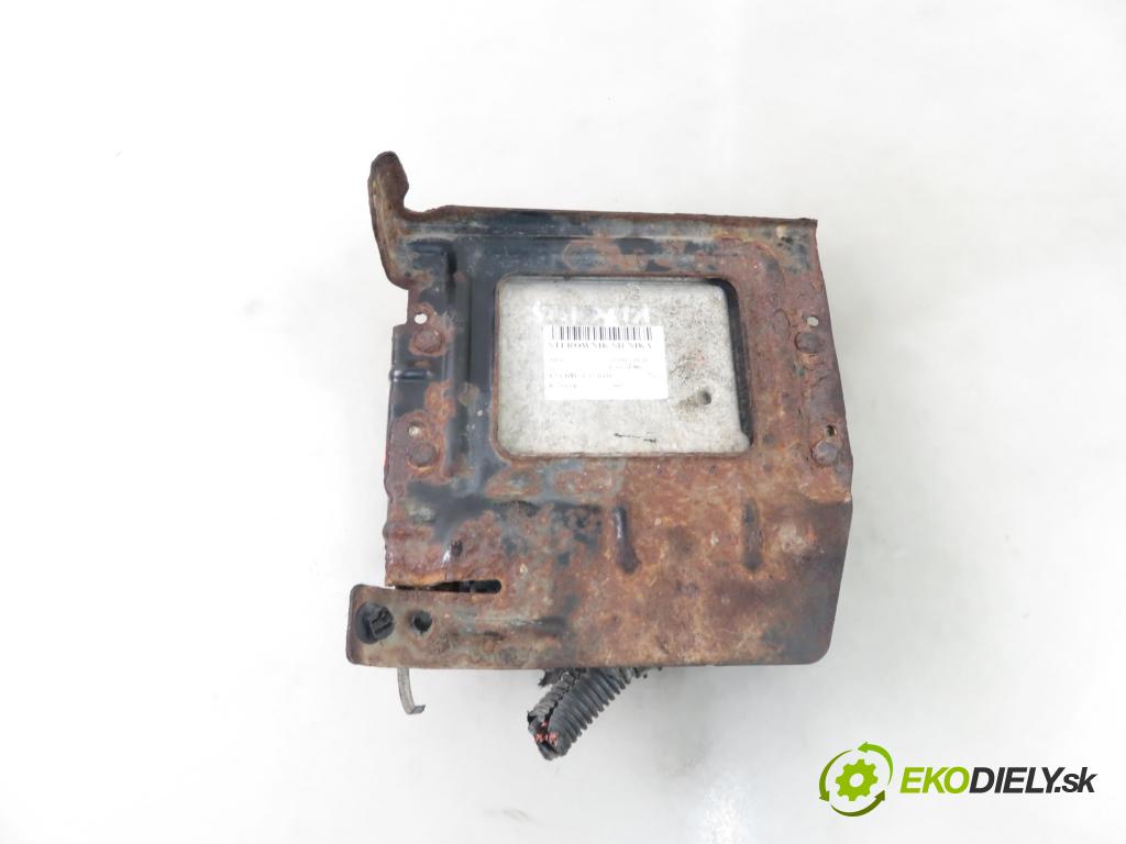 OPEL ASTRA H GTC (L08) HB 2007 74,00 1.7 CDTi - Z 17 DTH 1686,00 Riadiaca jednotka Motor 0281012694 ; 55560810 ; 8980135190