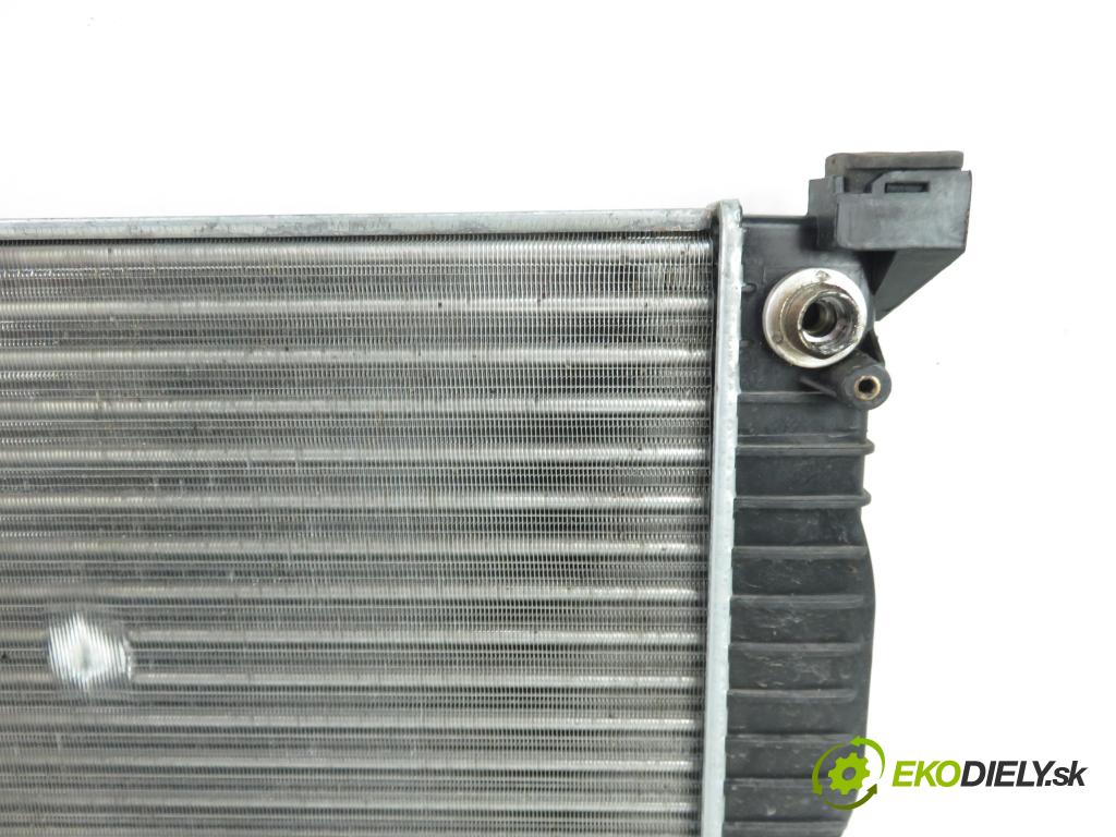 AUDI A4 Avant (8E5, B6) KOMBI 2003 96,00 1.9 TDI quattro - AVF 1896,00 chladič vody