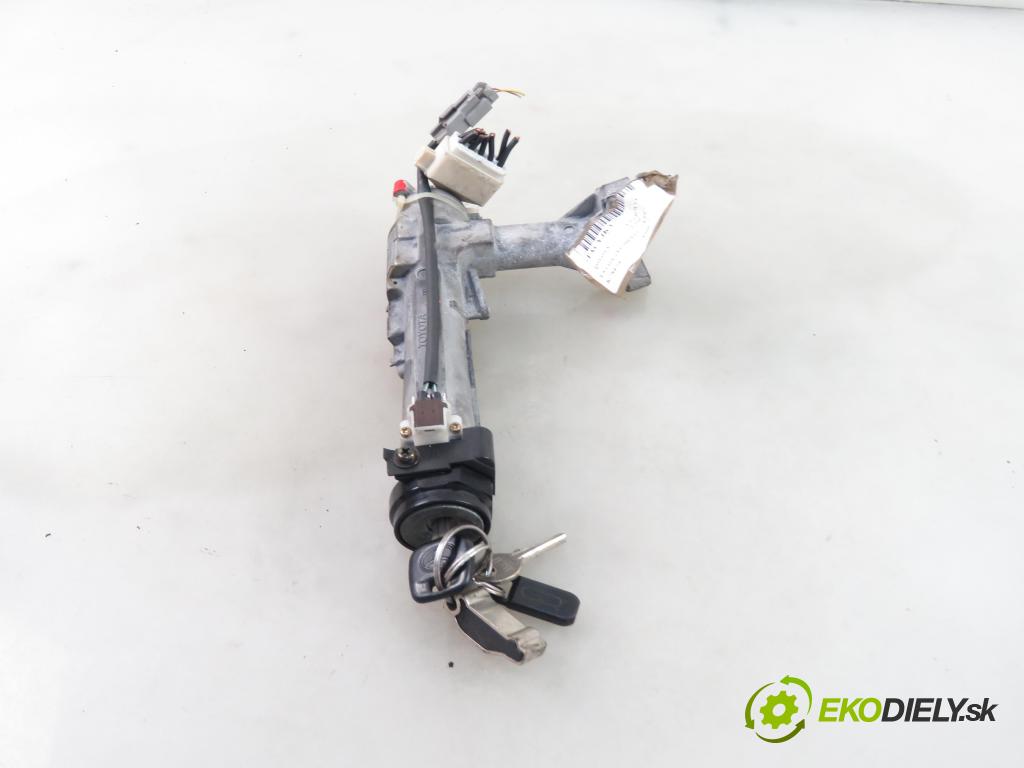 TOYOTA CELICA (_T20_) COUPE 1995 85,00 1.8 i 16V 116 (AT200/ST) - 7A-FE 1762,00 spínačka 450202011 (Spínací skříňky a klíče)