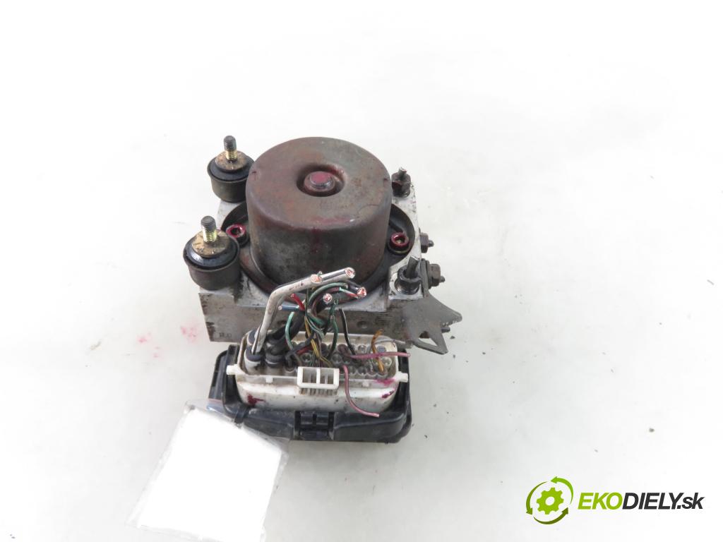TOYOTA YARIS (_P1_) HB 2003 55,00 1.4 D-4D (NLP10_) - 1ND-TV 1364,00 Pumpa ABS 4451052300 ; 8954152230 (Pumpy ABS)