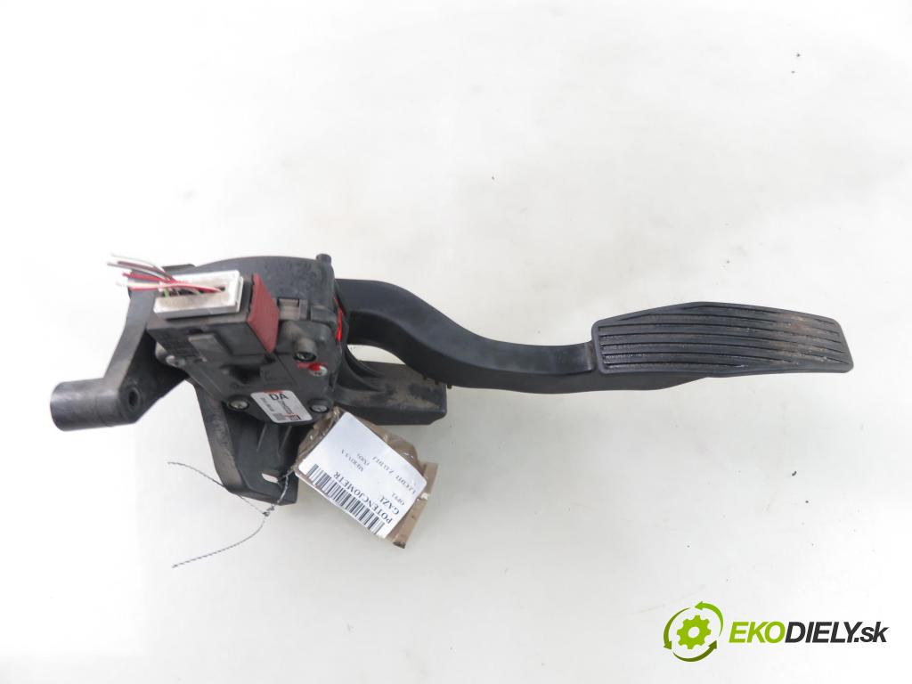 OPEL MERIVA A nadwozie wielkoprzestrzenne (MPV) (X03) MINIVAN 2006 55,00 1.3 CDTI - Z 13 DTJ 1248,00 Potenciometer plynu 93335443DA (Pedále)