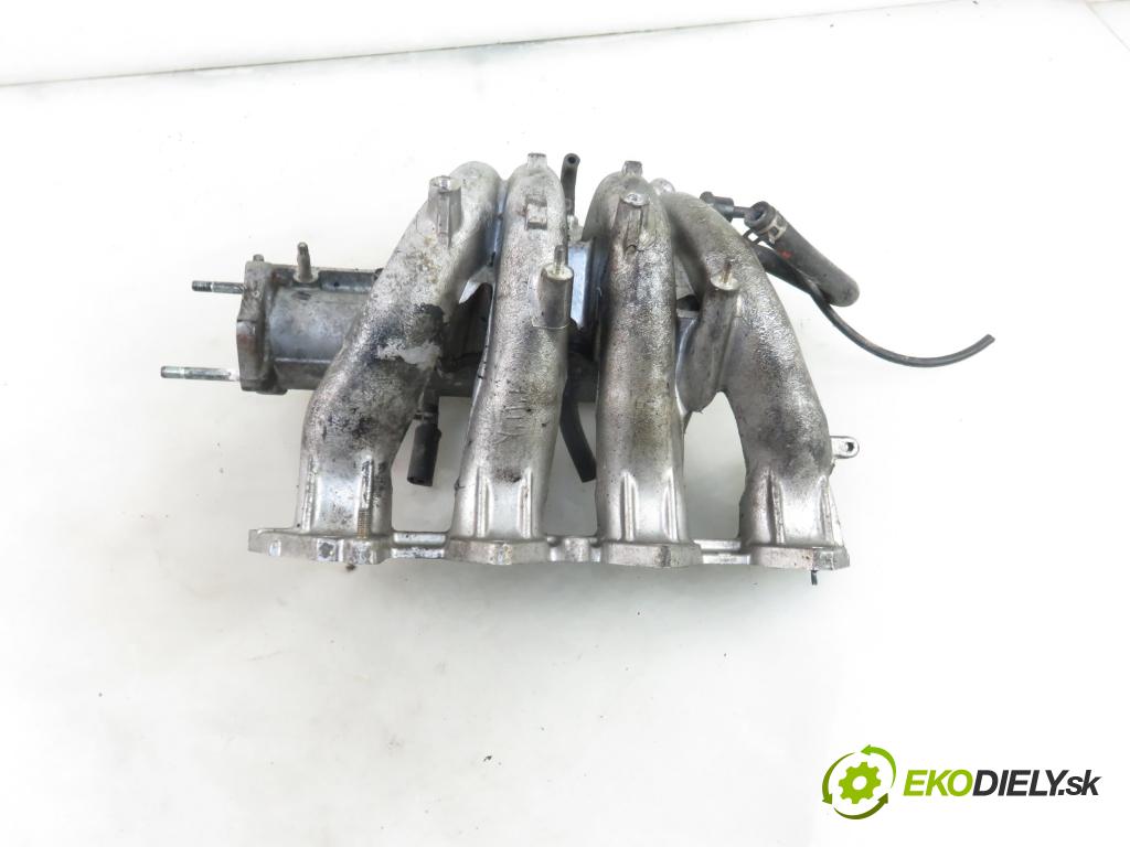 TOYOTA CELICA (_T20_) COUPE 1995 85,00 1.8 i 16V 116 (AT200/ST) - 7A-FE 1762,00 potrubí