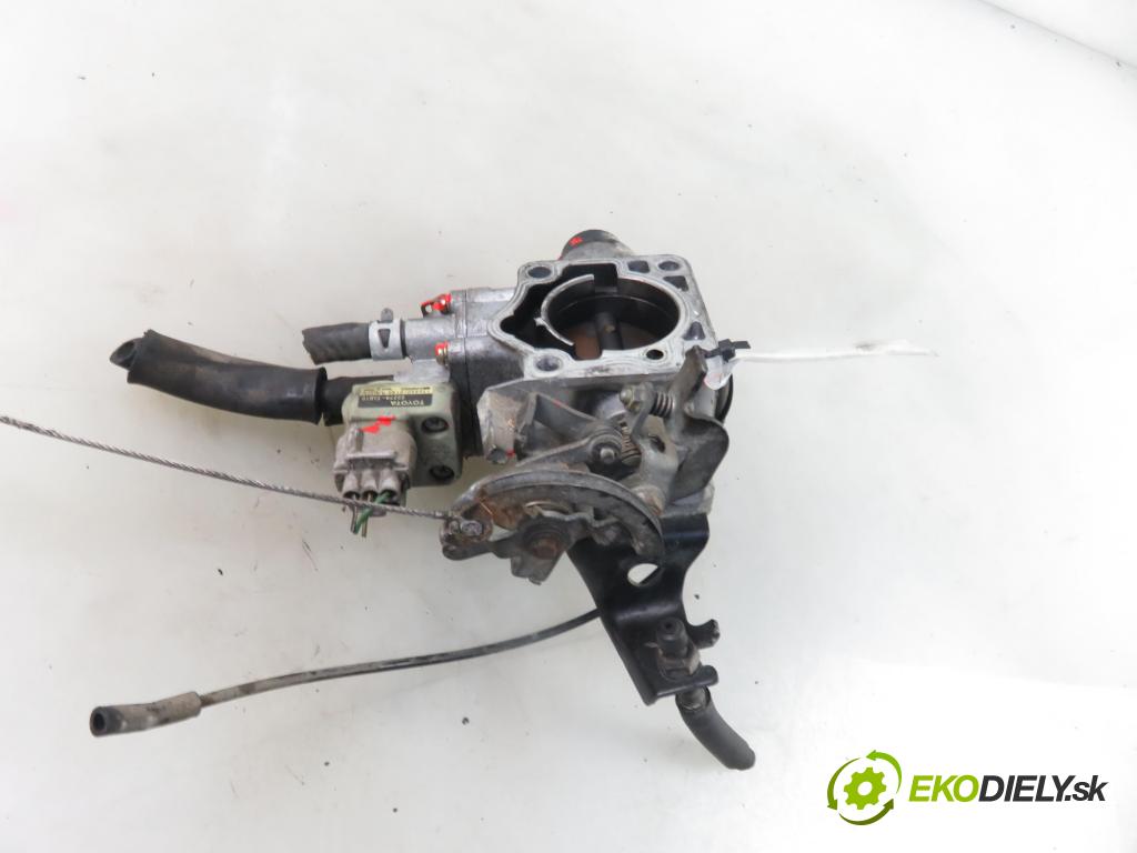 TOYOTA CELICA (_T20_) COUPE 1995 85,00 1.8 i 16V 116 (AT200/ST) - 7A-FE 1762,00 škrtíci klapka 2227015010 (Škrticí klapky)