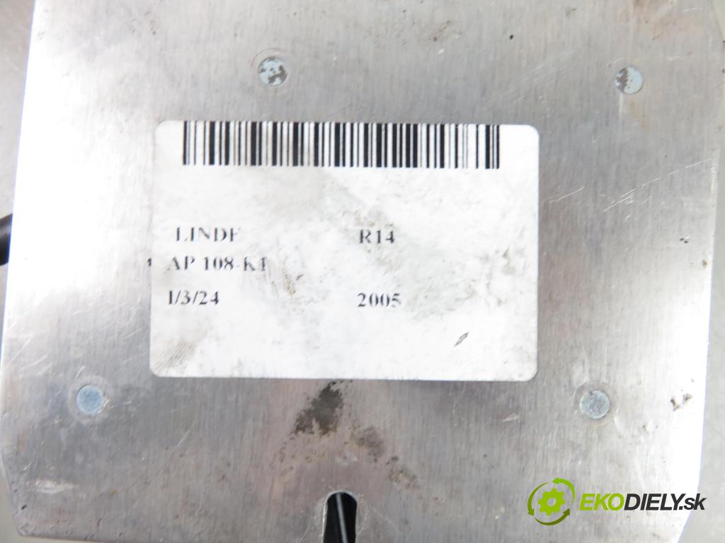 LINDE R14 WÓZEK WYSOKIEGO SKŁADOWANIA 2005 14,00 LINDE AP 108-K1 14kW 0,00 konvertor NAPÄTIE: 7917401236