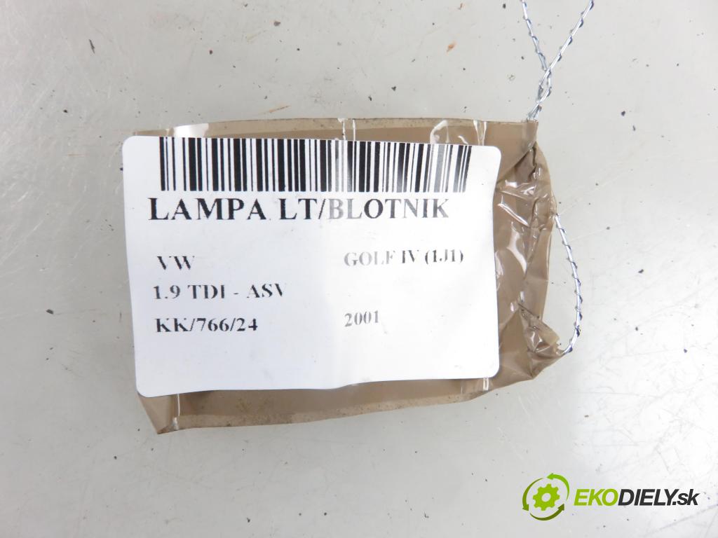 VW GOLF IV (1J1) HB 2001 81,00 1.9 TDI 110 - ASV 1896,00 vložka svetla ľavy zadné 1J6945257