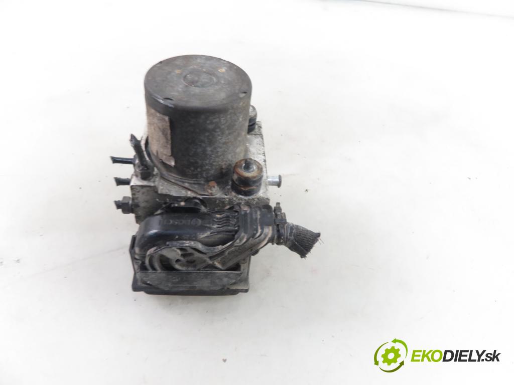 RENAULT MASTER III Skrzynia (FV) FURGON 2010 74,00 2.3 dCi 100 FWD - M9T 676 2298,00 Pumpa ABS 0265800737 ; 0265237015 (Pumpy ABS)