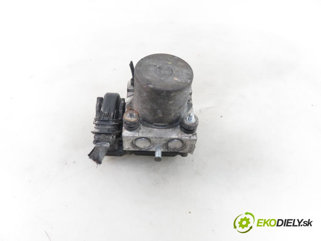 RENAULT MASTER III Skrzynia (FV) FURGON 2010 74,00 2.3 dCi 100 FWD - M9T 676 2298,00 Pumpa ABS 0265800737 ; 0265237015 (Pumpy ABS)