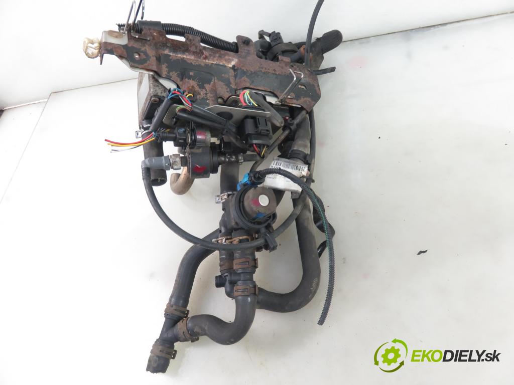 RENAULT TRAFIC II Autobus (JL) BUS 2011 84,00 2.0 dCi 115 (JL0H) - M9R 630 1995,00 Webasto 25215402 (Webasto ohřívače)