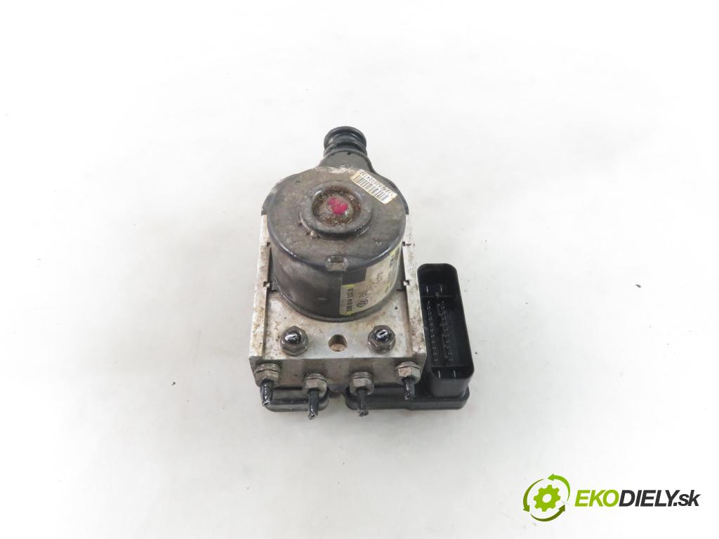 VW CADDY III Furgon (2KA, 2KH, 2CA, 2CH) FURGON 2006 55,00 1.4 - BCA 1390,00 Pumpa ABS 2K0907379B ; 2K0614117B ; 10097003123 (Pumpy ABS)
