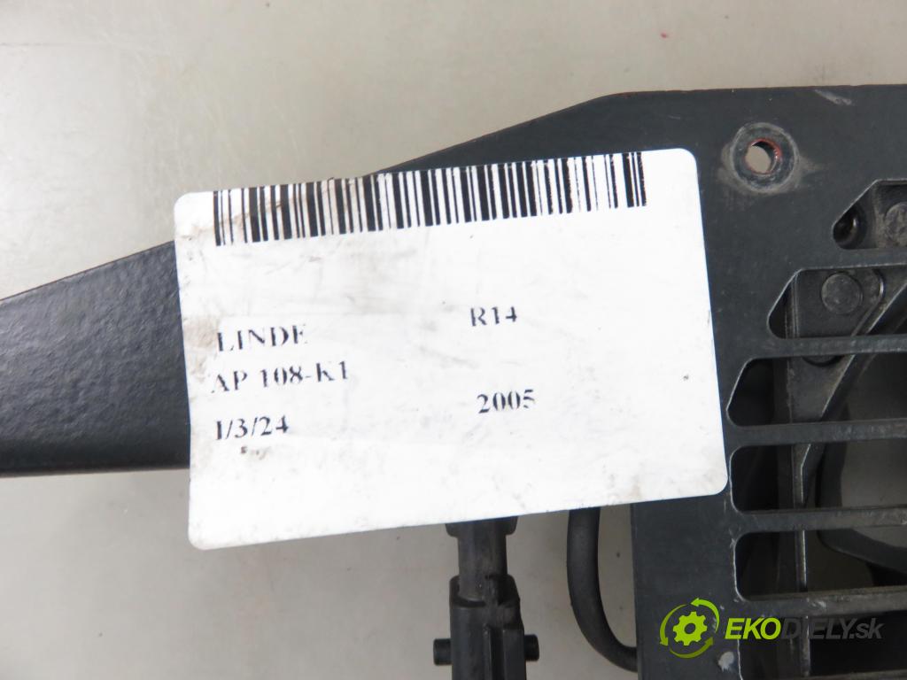 LINDE R14 WÓZEK WYSOKIEGO SKŁADOWANIA 2005 14,00 LINDE AP 108-K1 14kW 0,00 Ventilátor chladič vody 4114NHR