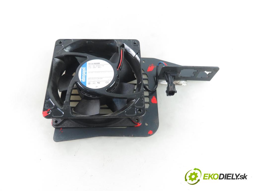 LINDE R14 WÓZEK WYSOKIEGO SKŁADOWANIA 2005 14,00 LINDE AP 108-K1 14kW 0,00 Ventilátor chladič vody 4114NHR