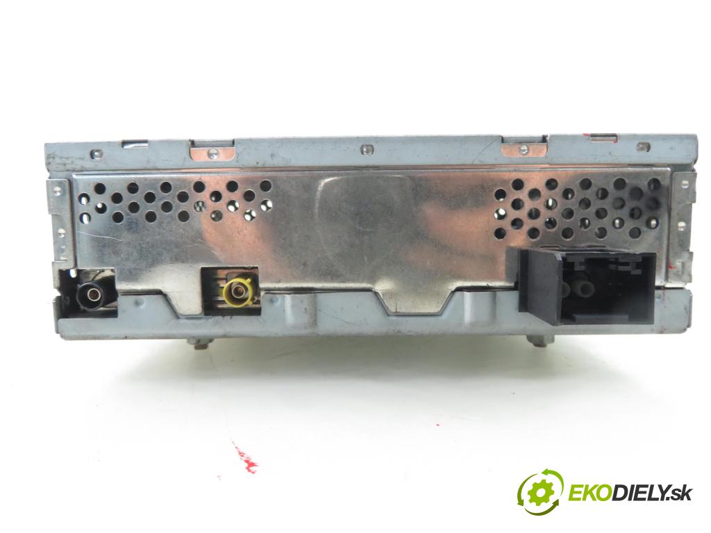 MERCEDES-BENZ KLASA E (W211) SEDAN 2002 130,00 E 270 CDI 177 - OM 647.961 2685,00 Zosilňovač A2118205989 (Zosilňovače)