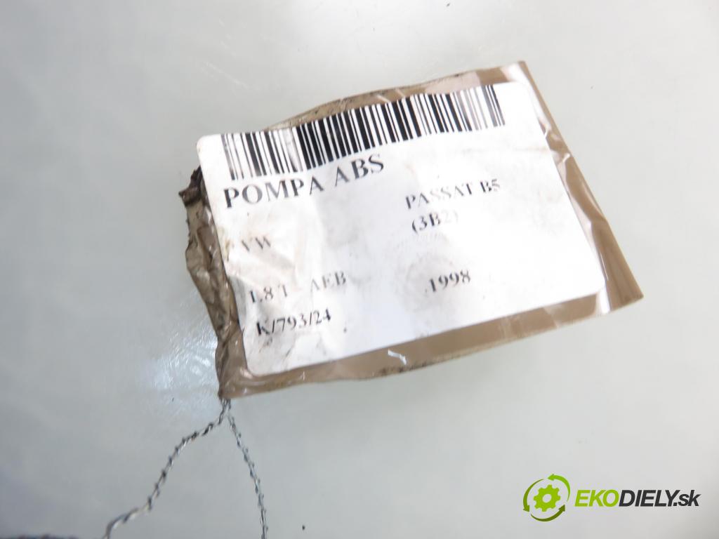 VW PASSAT B5 (3B2) SEDAN 1998 110,00 1.8 T - AEB 1781,00 Pumpa ABS 0273004133 ; 8E0614111P (Pumpy ABS)