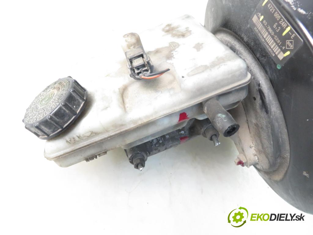 RENAULT MASTER III Skrzynia (FV) FURGON 2010 74,00 2.3 dCi 100 FWD - M9T 676 2298,00 Posilovač 472100024R ; 03786952014 (Servočerpadlá, pumpy riadenia)