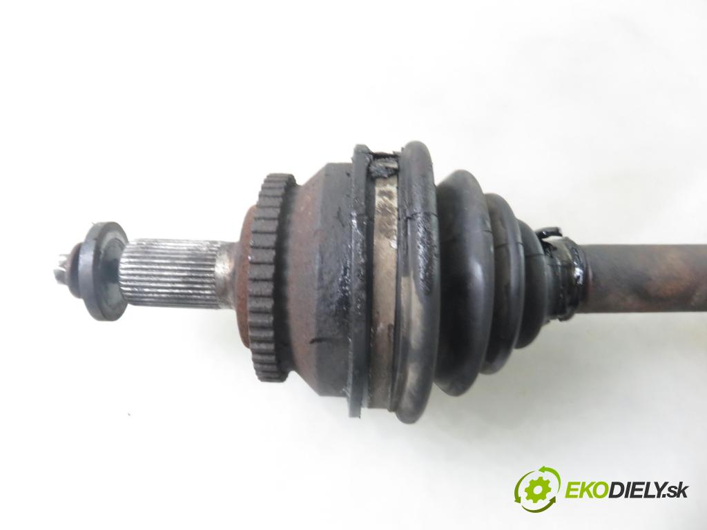 VOLVO S60 I (384) SEDAN 2002 120,00 2.4 D5 - D 5244 T 2401,00 Poloos LP