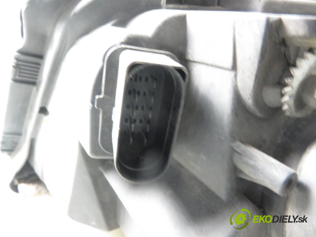 SEAT ALHAMBRA (7V8, 7V9) MINIVAN 2002 85,00 2.0 i - ATM 1984,00 Svetlo PP 0301182212 ; 7M7941016L