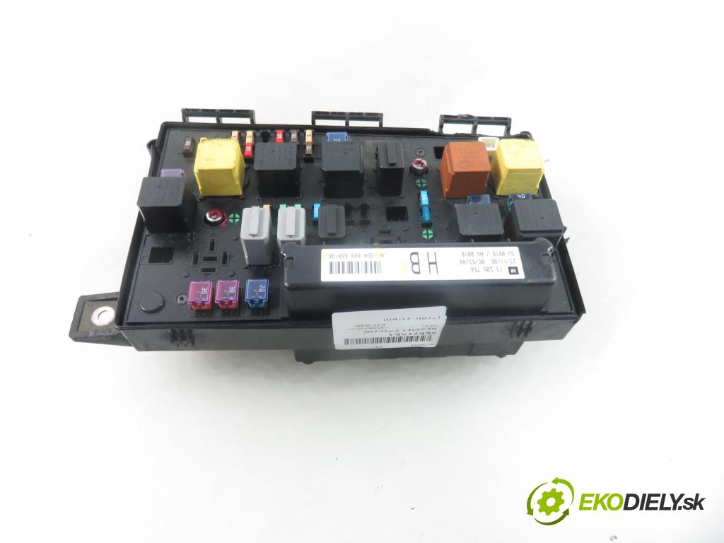 OPEL ASTRA H GTC (L08) HB 2007 74,00 1.7 CDTi - Z 17 DTH 1686,00 MODUL BSI 13206754HB ; 5DK00868838