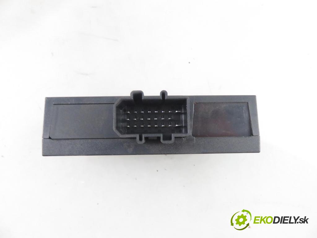 SKODA OCTAVIA I Combi (1U5) KOMBI 2003 74,00 1.9 TDI 4x4 - ATD 1896,00 MODUL komfortu 1C0959799