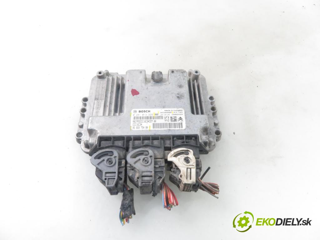 PEUGEOT PARTNER Skrzynia KOMBIVAN 2011 66,00 1.6 HDi 16V - 9HS (DV6TED4BU) 1560,00 Riadiaca jednotka Motor 9666975480 ; 0281013329 ; 9653958980