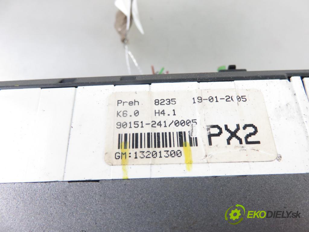 OPEL ASTRA H GTC (L08) HB 2005 66,00 1.4 - Z 14 XEP 1364,00 Panel kúrenia KLIMATIZACE: 13201300