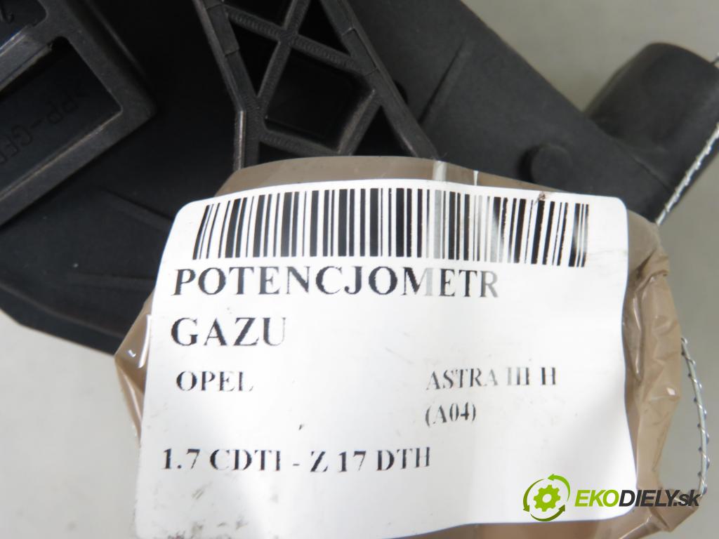 OPEL ASTRA H (A04) HB 2004 74,00 1.7 CDTI 100 - Z 17 DTH 1686,00 Potenciometer plynu 01094604 (Pedále)