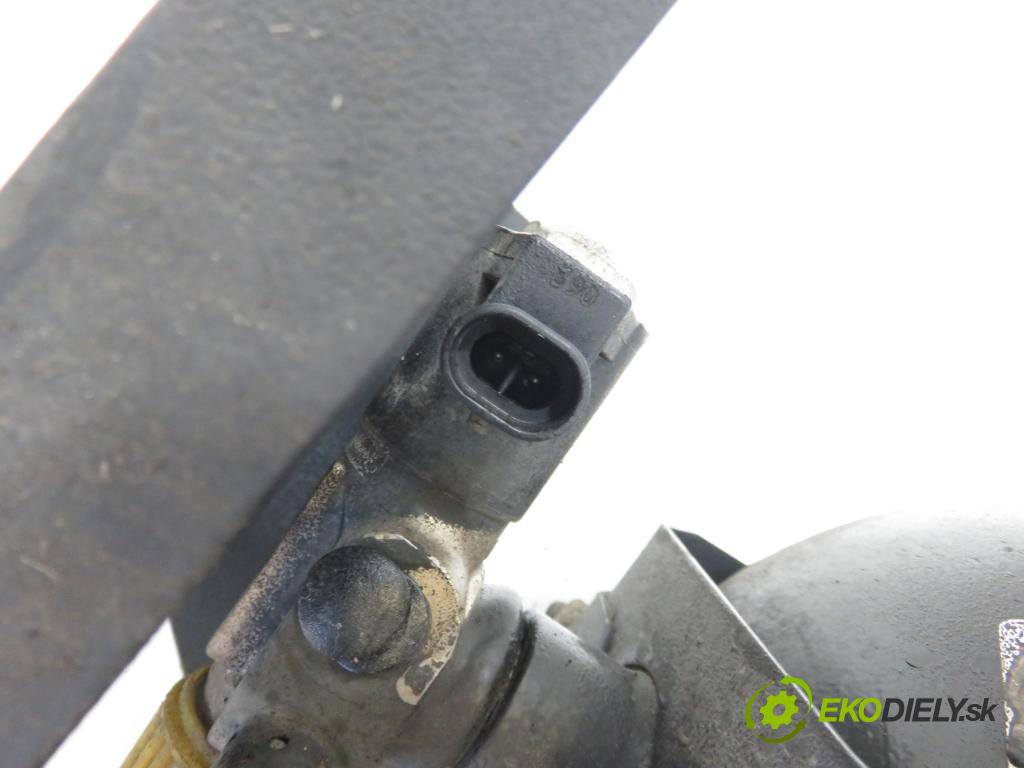 IVECO DAILY VI Furgon FURGON 2020 100,00 3.0 NaturalPower 136 - F1CFA401C 2998,00 nádrž plynova / valec 504035442