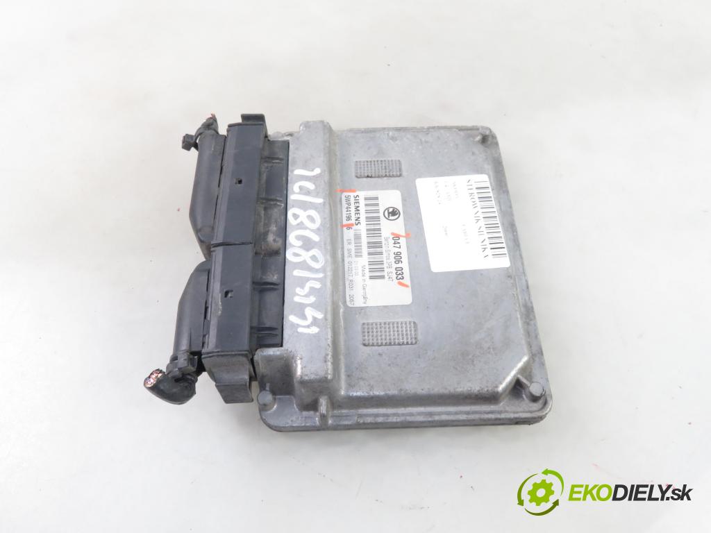 SKODA FABIA I (6Y2) HB 2000 50,00 1.4 - AME 1397,00 Riadiaca jednotka Motor 047906033 ; 5WP44196