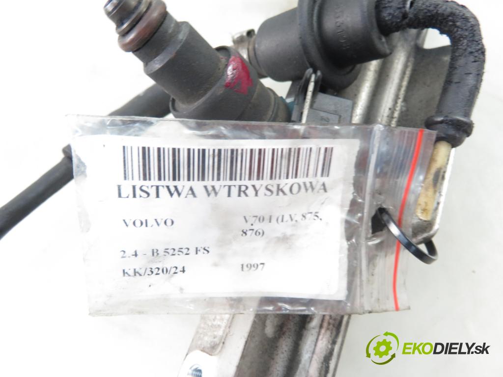 VOLVO V70 I (875, 876) KOMBI 1997 106,00 2.4 144 -  B 5252 FS 2435,00 Lišta vstrekovacia 1389563 ; 1270570 (Vstrekovacie lišty)