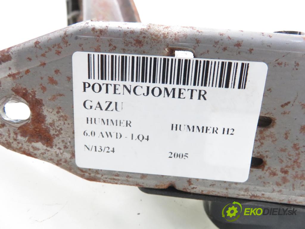 HUMMER HUMMER H2 SUV 2005 249,00 6.0 AWD - LQ4 5967,00 Potenciometer plynu  (Pedále)