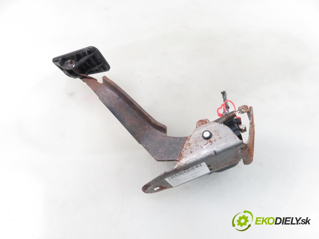 HUMMER HUMMER H2 SUV 2005 249,00 6.0 AWD - LQ4 5967,00 Potenciometer plynu  (Pedále)