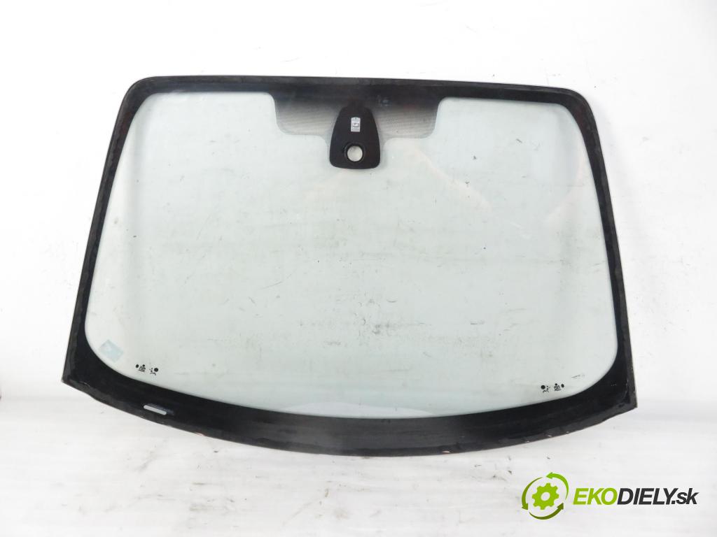 RENAULT SCENIC II (JM0/1_) MINIVAN 2004 74,00 1.5 dCi 101 - K9K 728 1461,00 Okno čelná