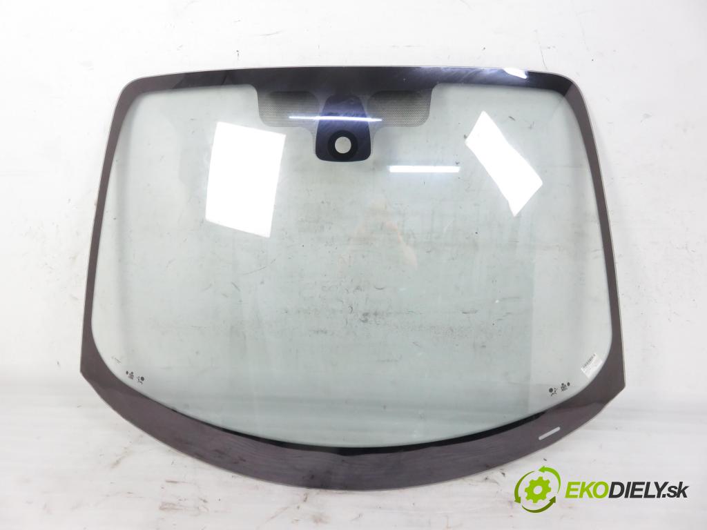 RENAULT SCENIC II (JM0/1_) MINIVAN 2004 74,00 1.5 dCi 101 - K9K 728 1461,00 Okno čelná