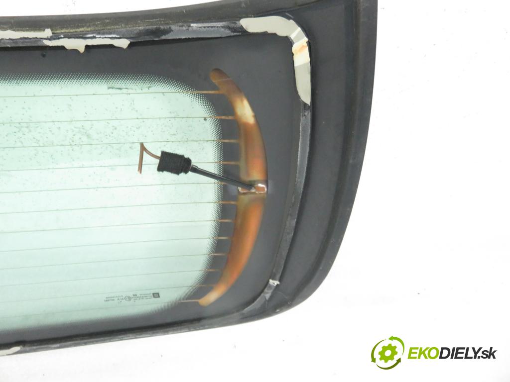 OPEL ASTRA H GTC (L08) HB 2005 66,00 1.4 - Z 14 XEP 1364,00 Okno zadné kapota