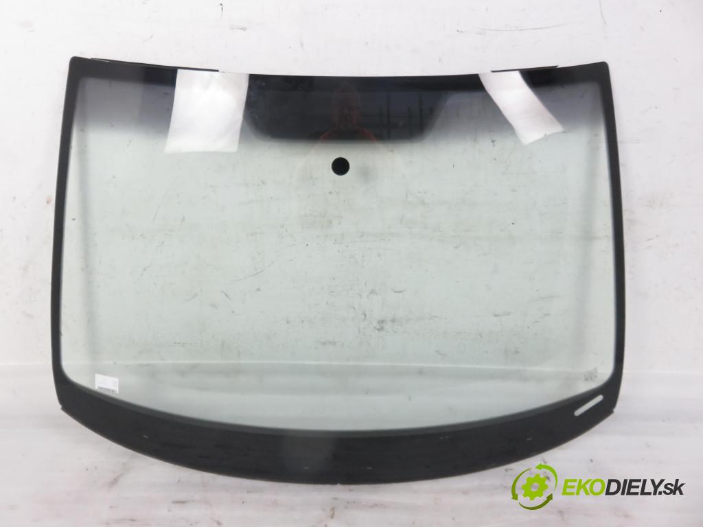 SKODA OCTAVIA II (1Z3) LIFTBACK 2006 75,00 1.6 - BSE 1595,00 Okno čelná