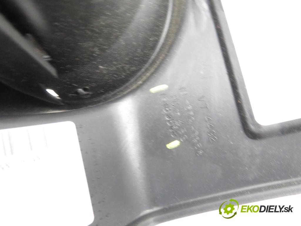 HUMMER HUMMER H2 SUV 2005 249,00 6.0 AWD - LQ4 5967,00 Mriežky kúrenia ľavá strana 15189808 (Mriežky kúrenia (fukáre))