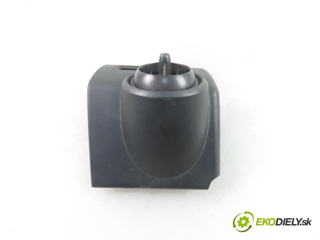 HUMMER HUMMER H2 SUV 2005 249,00 6.0 AWD - LQ4 5967,00 Mriežky kúrenia ľavá strana 15189808 (Mriežky kúrenia (fukáre))