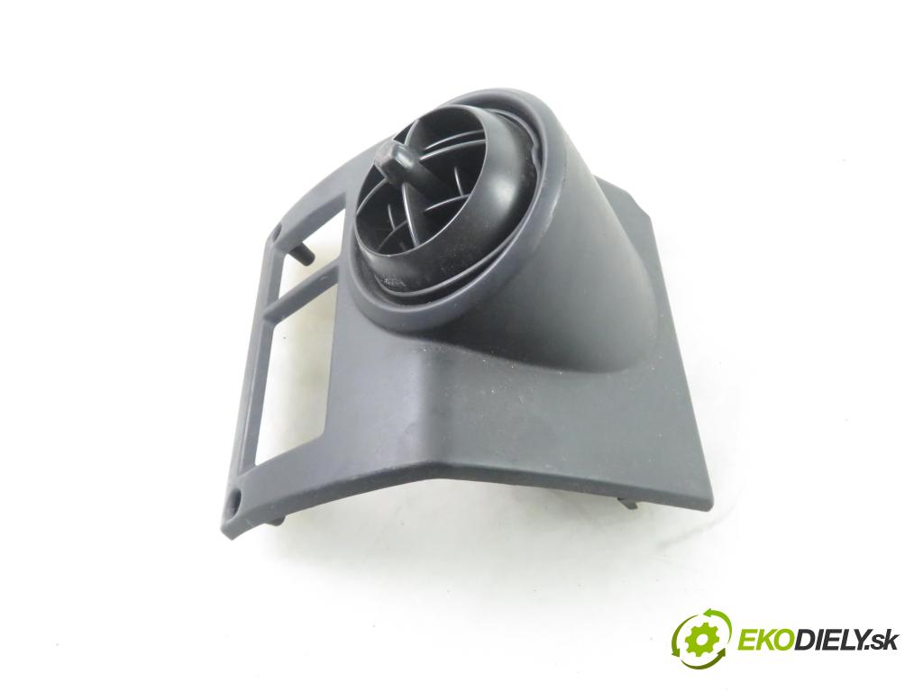 HUMMER HUMMER H2 SUV 2005 249,00 6.0 AWD - LQ4 5967,00 Mriežky kúrenia ľavá strana 15189808 (Mriežky kúrenia (fukáre))