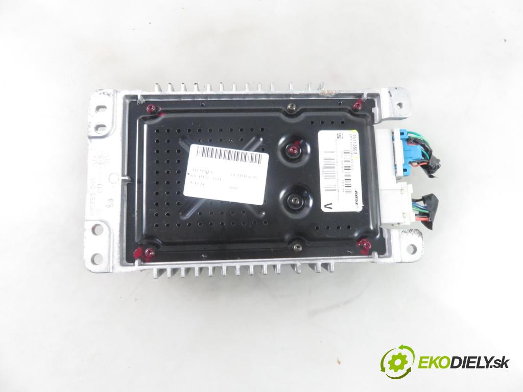 HUMMER HUMMER H2 SUV 2005 249,00 6.0 AWD - LQ4 5967,00 Zosilňovač 15113803 (Zosilňovače)