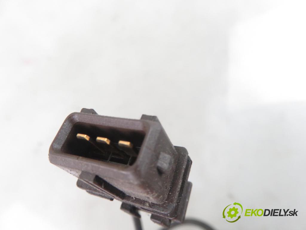 FIAT MAREA Weekend (185_) KOMBI 1997 74,00 1.9 TD 100 - 182 A7.000 1910,00 Pumpa vstrekovacia R8448B096C (Vstrekovacie čerpadlá)