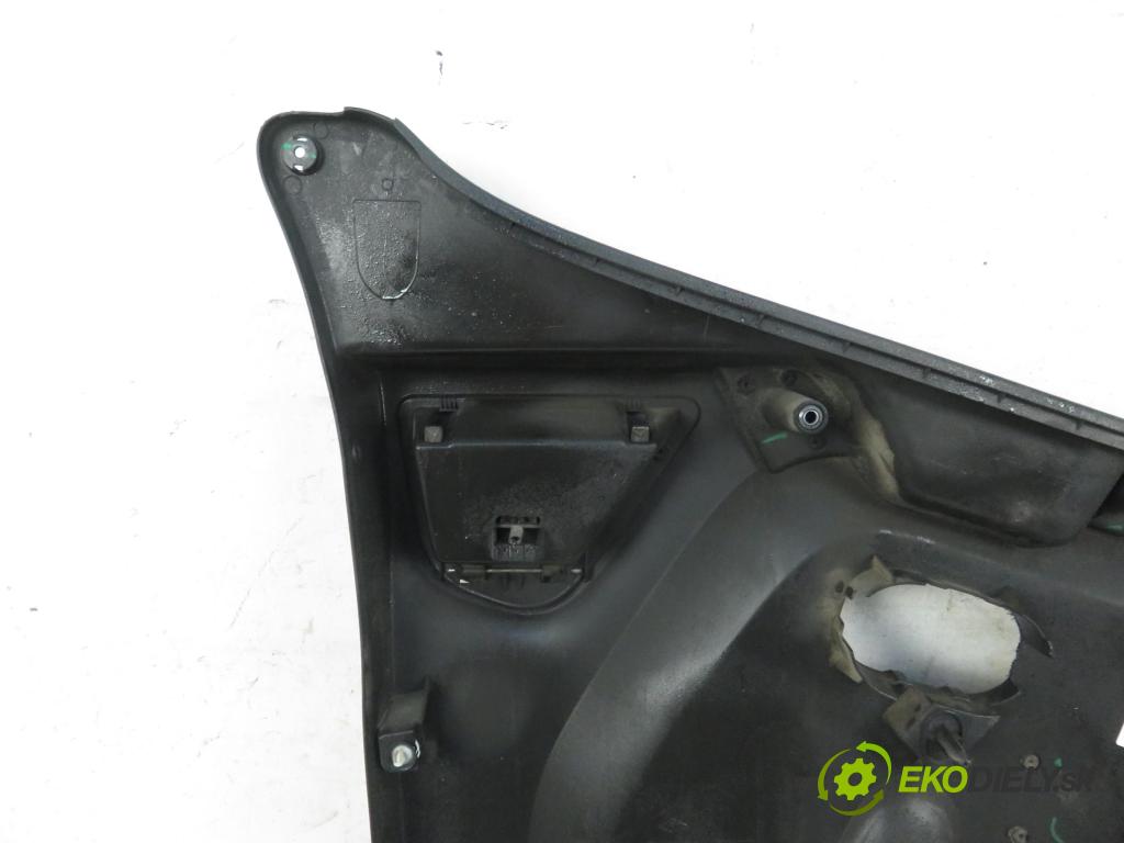 RENAULT MASTER III Skrzynia (FV) FURGON 2010 74,00 2.3 dCi 100 FWD - M9T 676 2298,00 ča dveře PP