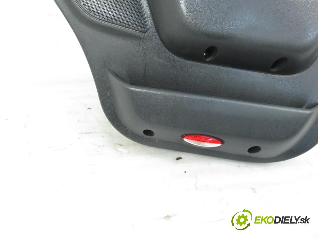 RENAULT MASTER III Skrzynia (FV) FURGON 2010 74,00 2.3 dCi 100 FWD - M9T 676 2298,00 ča dveře PP