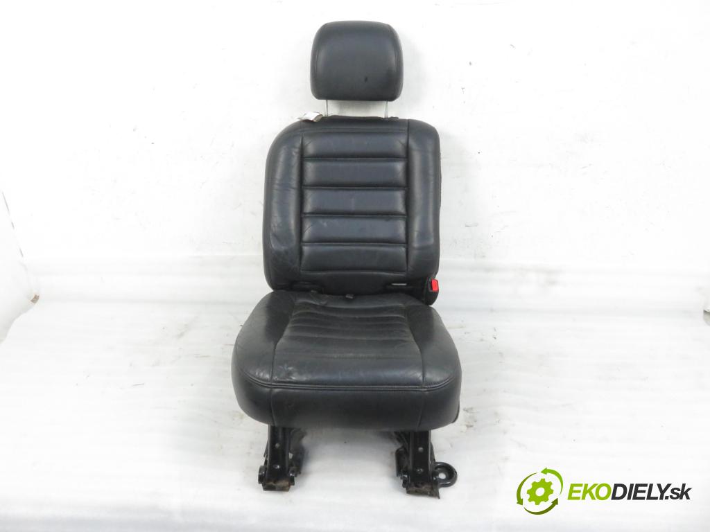 HUMMER HUMMER H2 SUV 2005 249,00 6.0 AWD - LQ4 5967,00 Sedadlo 3 rad pravy