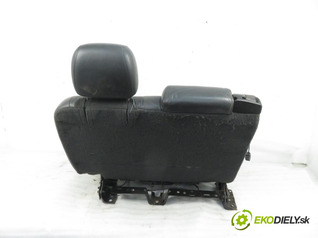 HUMMER HUMMER H2 SUV 2005 249,00 6.0 AWD - LQ4 5967,00 Sedadlo 3 rad ľavy 