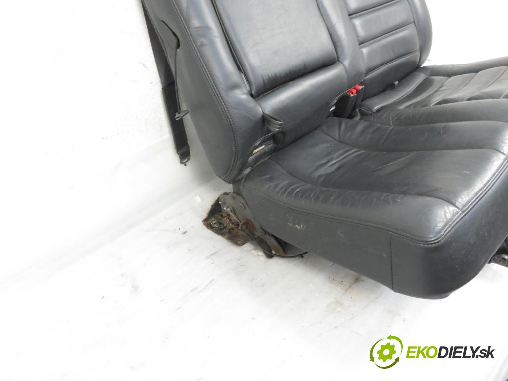 HUMMER HUMMER H2 SUV 2005 249,00 6.0 AWD - LQ4 5967,00 Sedadlo 3 rad ľavy