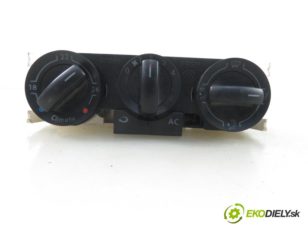 VW POLO (9N_) HB 2003 40,00 1.2 6V 54 - AWY 1198,00 Panel kúrenia 6Q0819445