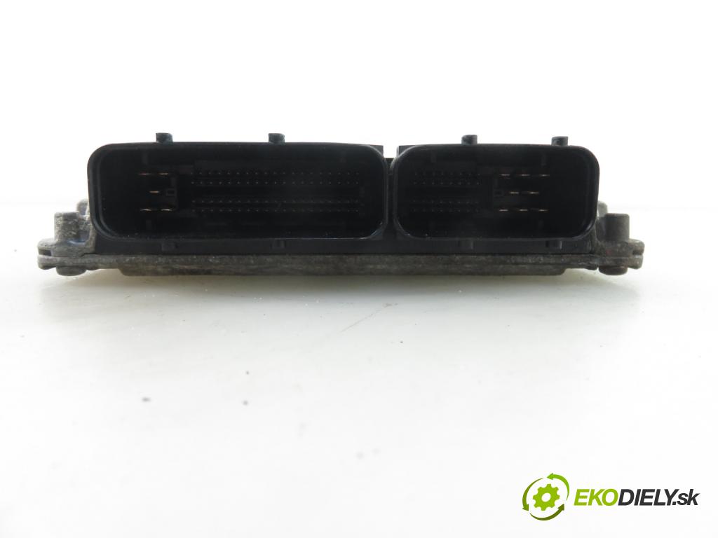 SKODA OCTAVIA II (1Z3) LIFTBACK 2006 75,00 1.6 - BSE 1595,00 Riadiaca jednotka Motor 06A906033FB ; 5WP40451