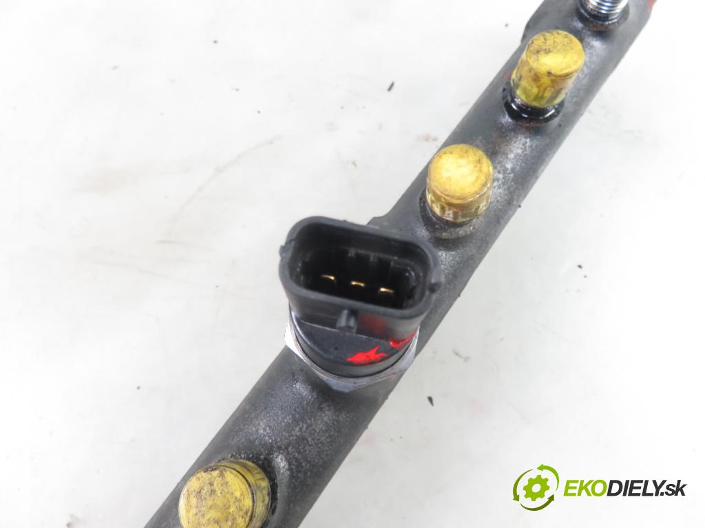 HYUNDAI H-1 Skrzynia FURGON 2006 103,00 2.5 CRDi 140 - D4CB 2497,00 Lišta vstrekovacia 0445214061 ; 0281002568 (Vstrekovacie lišty)