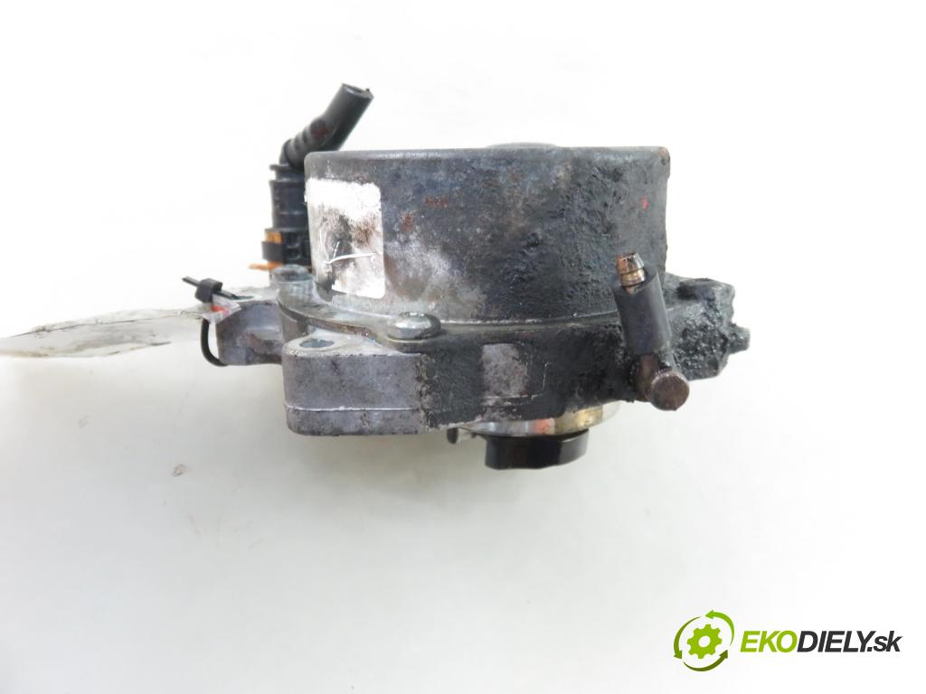 OPEL VECTRA C Kombi (Z02) KOMBI 2006 110,00 1.9 CDTI - Z 19 DTH 1910,00 pumpa vakuová