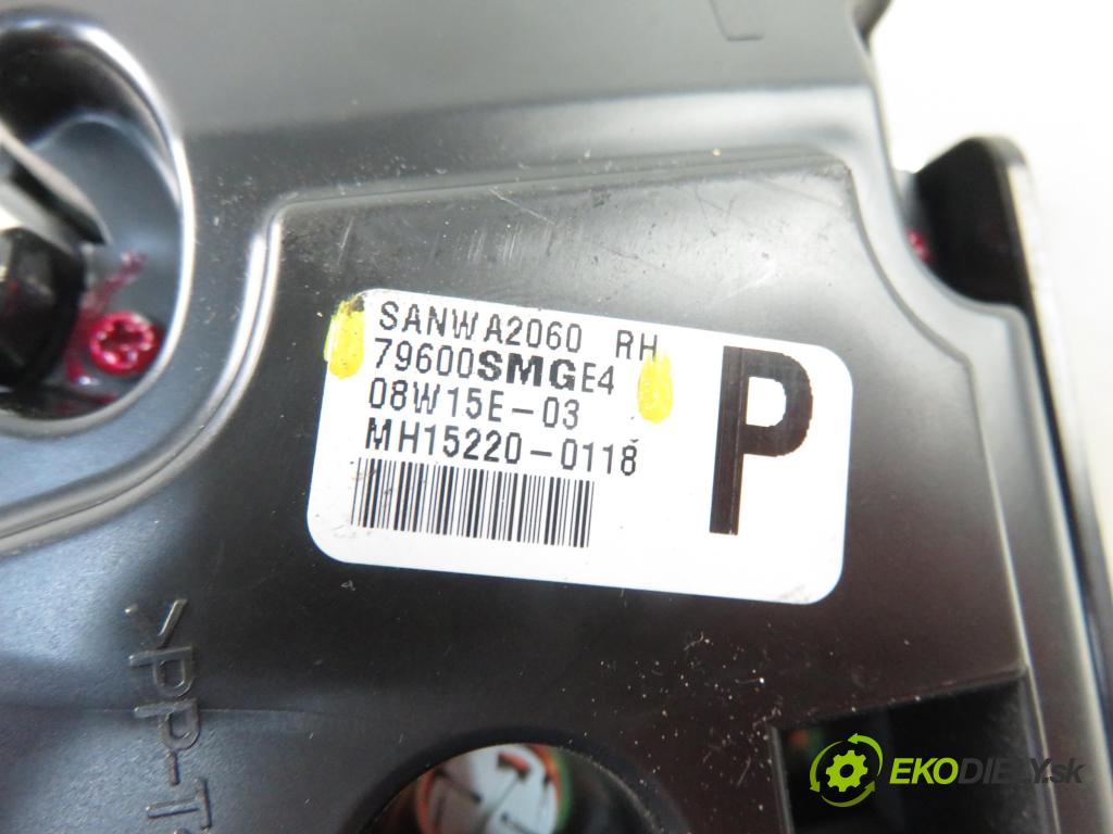 HONDA CIVIC VIII Hatchback (FN, FK) HB 2008 103,00 1.8 (FN1, FK2) - R18A2 1799,00 Panel kúrenia KLIMATIZACE: 79600SMGE4