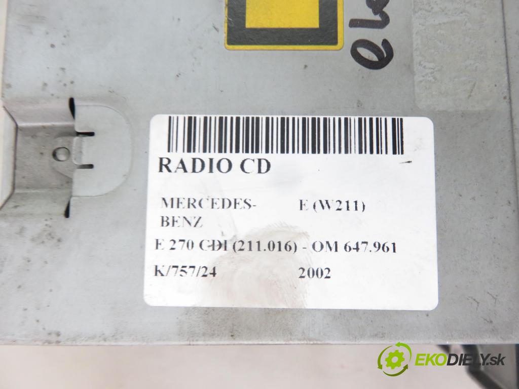 MERCEDES-BENZ KLASA E (W211) SEDAN 2002 130,00 E 270 CDI 177 - OM 647.961 2685,00 RADIO CD Modul 2118201079